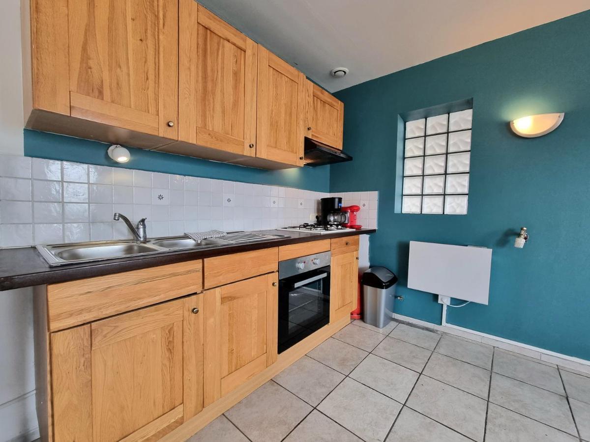 Le 250 Apartment *